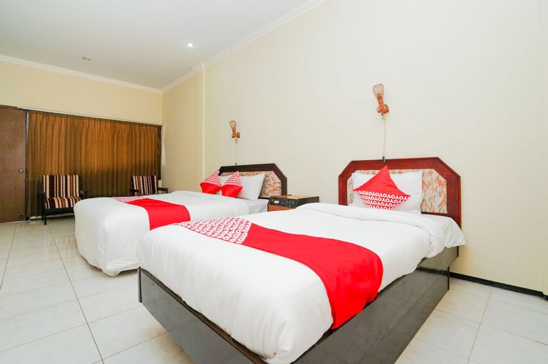 OYO 1652 Hotel Tampiarto, Probolinggo