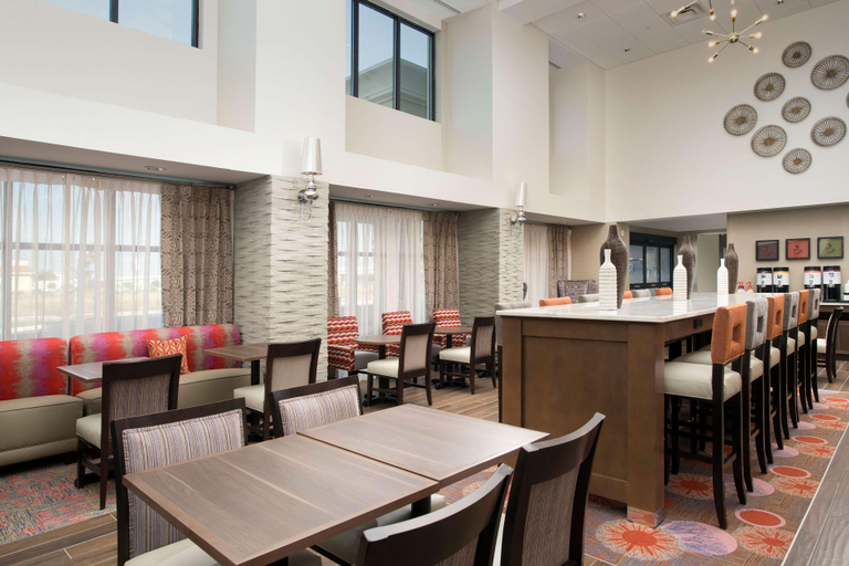 Food & Drinks, Hampton Inn & Suites San Antonio Lackland AFB SeaW, Bexar