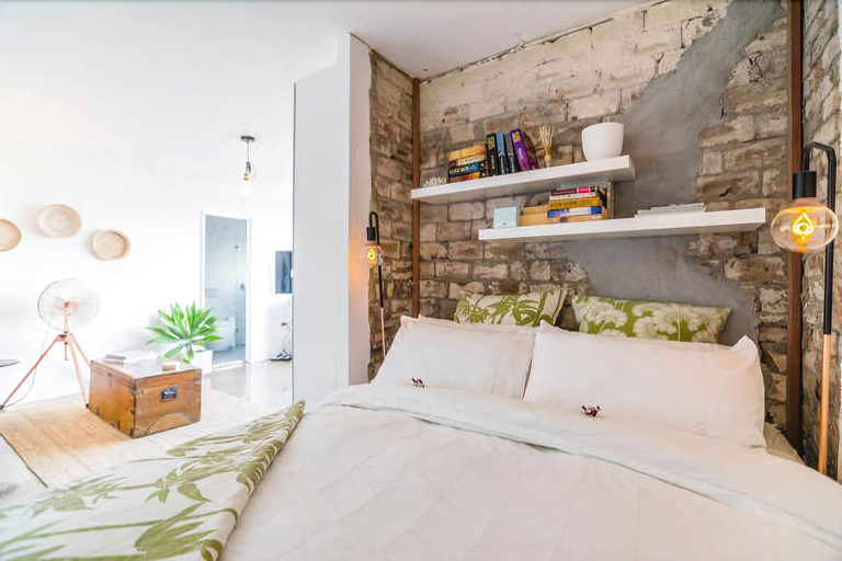 Bedroom 3, NY Inspired Apartment In Elizabeth Bay, Sydney