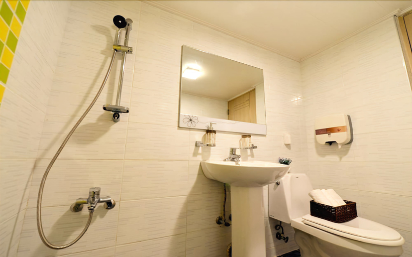 Bathroom 4, Sokcho HJ House Pension, Sokcho