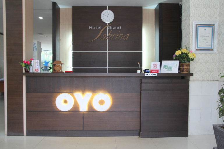 OYO 2104 Hotel Grand Sabrina, Central Bangka