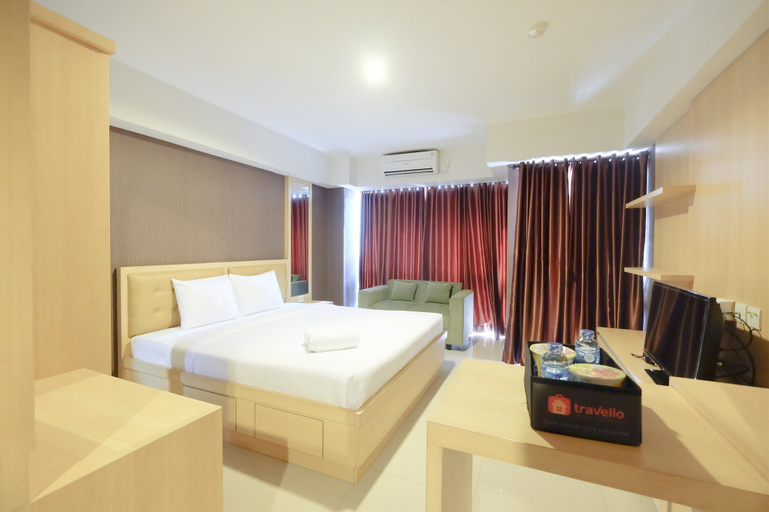 Comfortable and Modern Studio Apartment near Cawang and MT Haryono By Travelio, Jakarta Timur