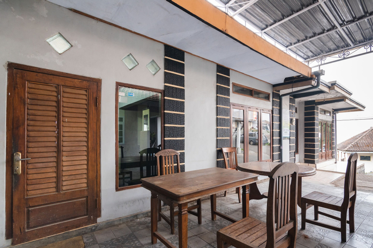 OYO 1765 Herman Homestay, Probolinggo