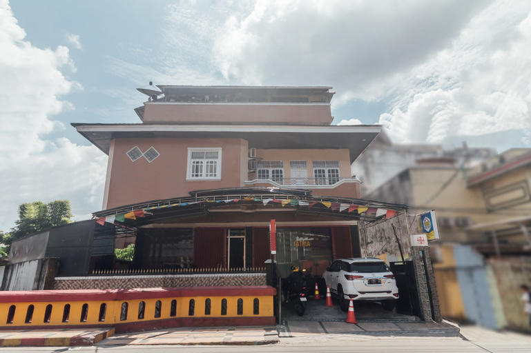 OYO 2010 Satria Guest House, Ambon