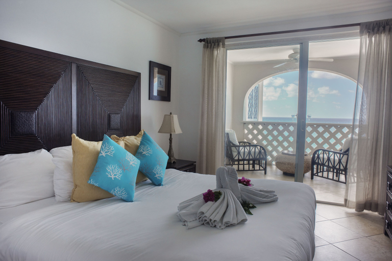 Bedroom 3, South Ocean Villa 402