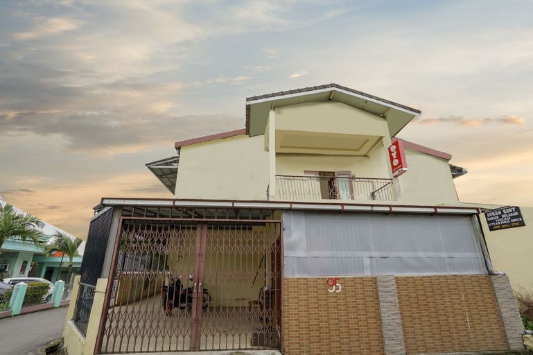 OYO 2502 Triantama Kost Syariah, Palembang