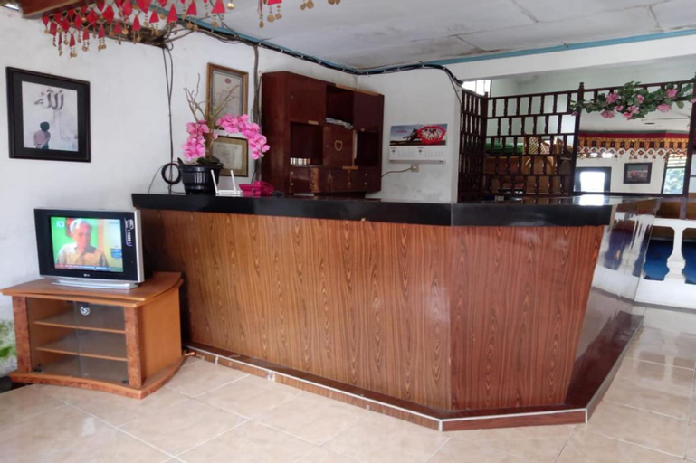 OYO 2322 Dien Karona Hotel, Karo
