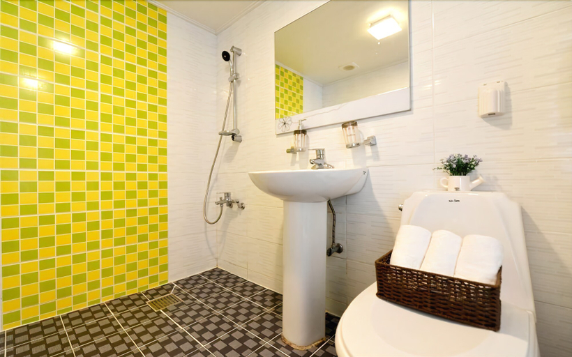 Bathroom 4, Sokcho HJ House Pension, Sokcho
