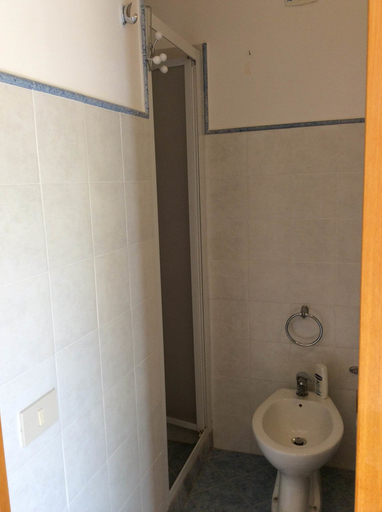 Bathroom 3, Villa Terrazzo Dei Pini, Palermo