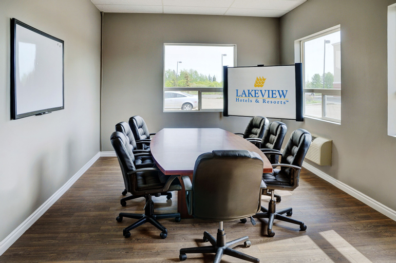 Lakeview Inns & Suites Fort Saskatchewan, Division No. 11