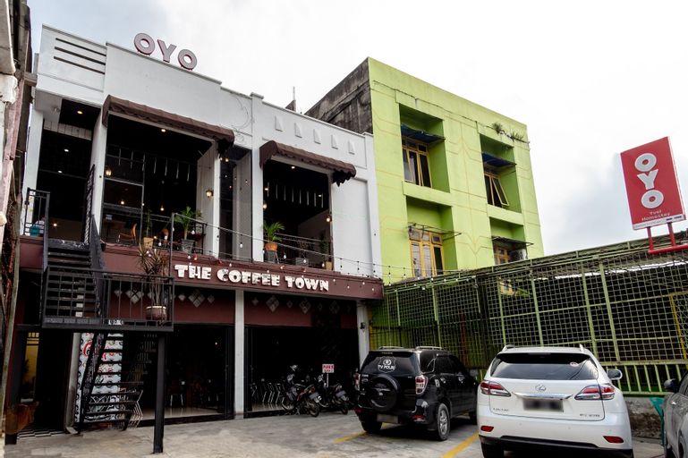 OYO 1668 Yvel Homestay, Medan