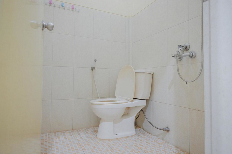 RedDoorz Syariah near Tugu Juang Jambi 2, Jambi