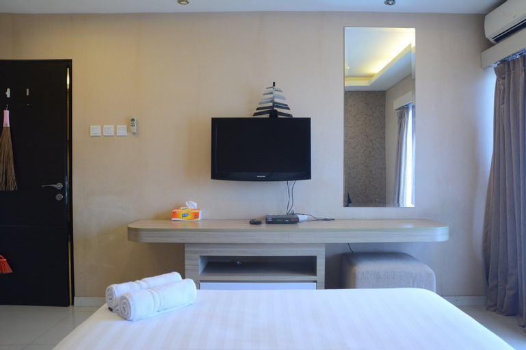 Comfy and Simply 1BR Tamansari Semanggi Apartment By Travelio, South Jakarta