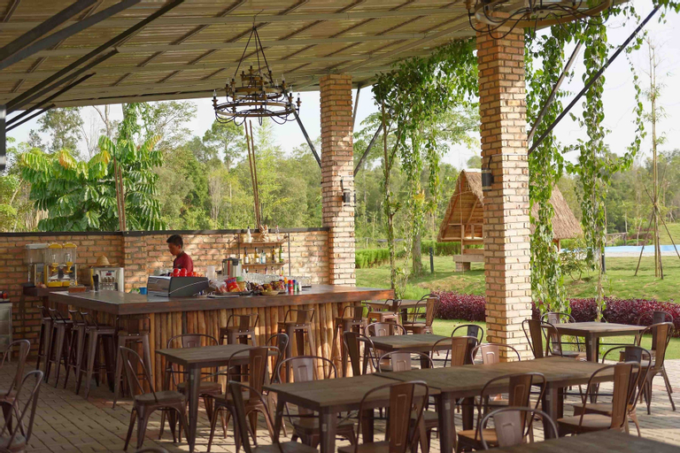 D'Bamboo Kamp Desa Wisata Ekang, Bintan Regency