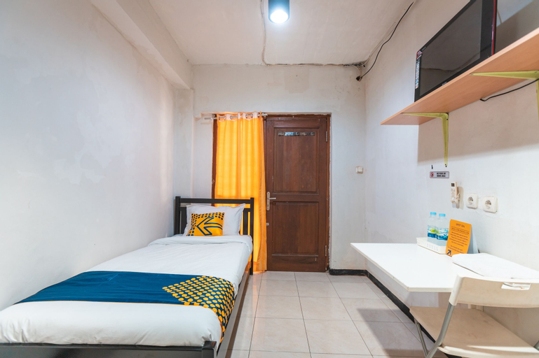 SPOT ON 2033 Kayumanis Homestay Syariah, East Jakarta