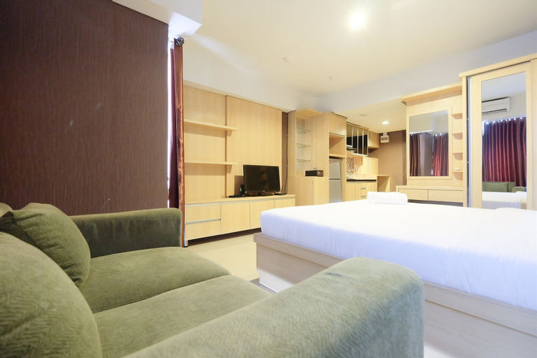 Comfortable and Modern Studio Apartment near Cawang and MT Haryono By Travelio, Jakarta Timur