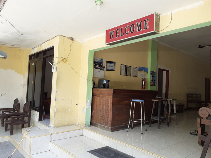 SPOT ON 2422 Hotel Moga Sari, Situbondo