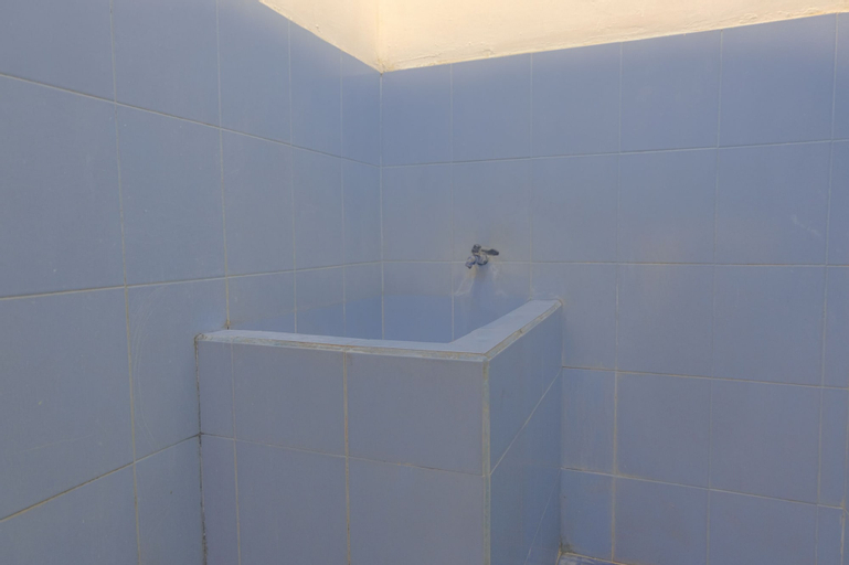SPOT ON 1847 Hotel Maya, Blitar