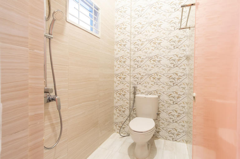 OYO 1557 Bungas Guest House, Medan