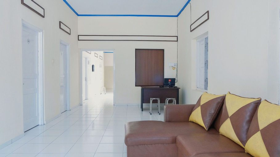 OYO 1190 Griya Soeratin Residence Syariah, Pacitan