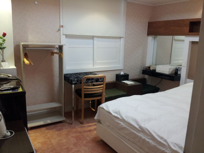 Ulsan Hotel, Jung