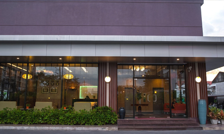 Marsi Hotel, Bang Na