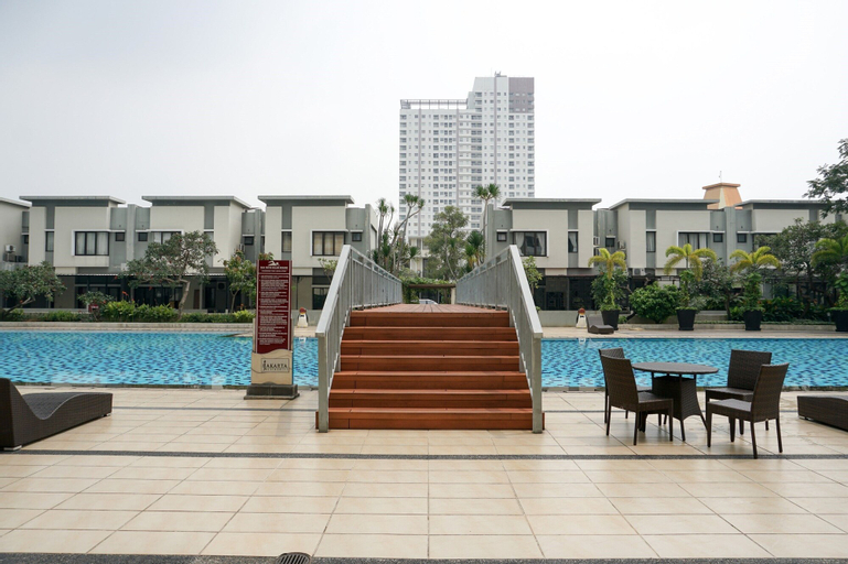 1BR Apartment at Cosmo Mansion near Grand Indonesia By Travelio, Central Jakarta