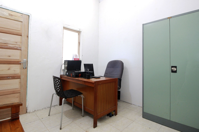 SPOT ON 2758 Zayn Homestay Syariah, Bengkulu