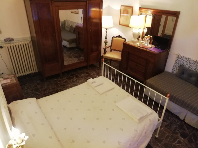 Public Area 4, Rooms by Anna, Florence