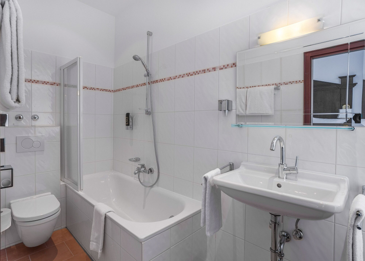 Bathroom 4, Hotel Zum Ritter St. Georg, Heidelberg