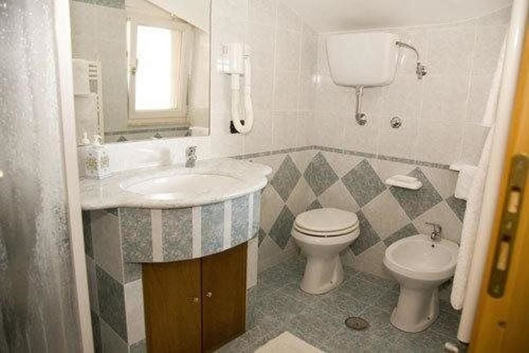 Bathroom 3, Parco Sogni d'Oro, Avellino
