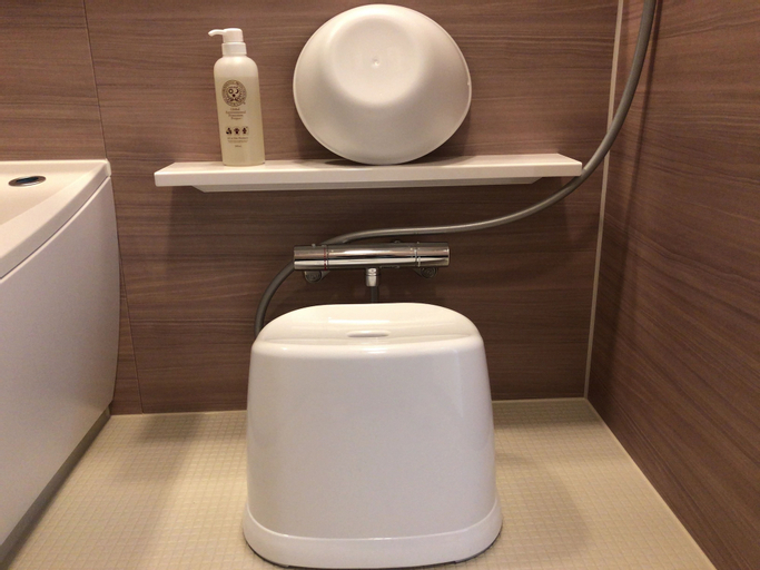 Amenities 13