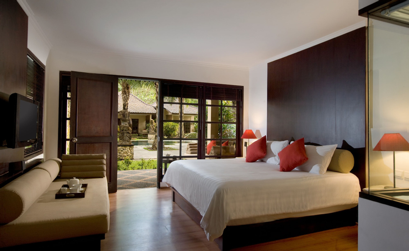 Bedroom 24