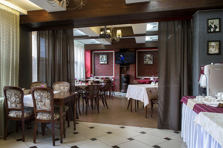 Food & Drinks 5, Emerald Hotel, Ekaterinburg gorsovet