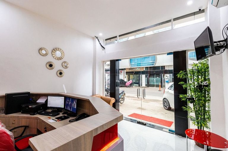 RedDoorz Plus @ Centrium Katamso Medan, Medan