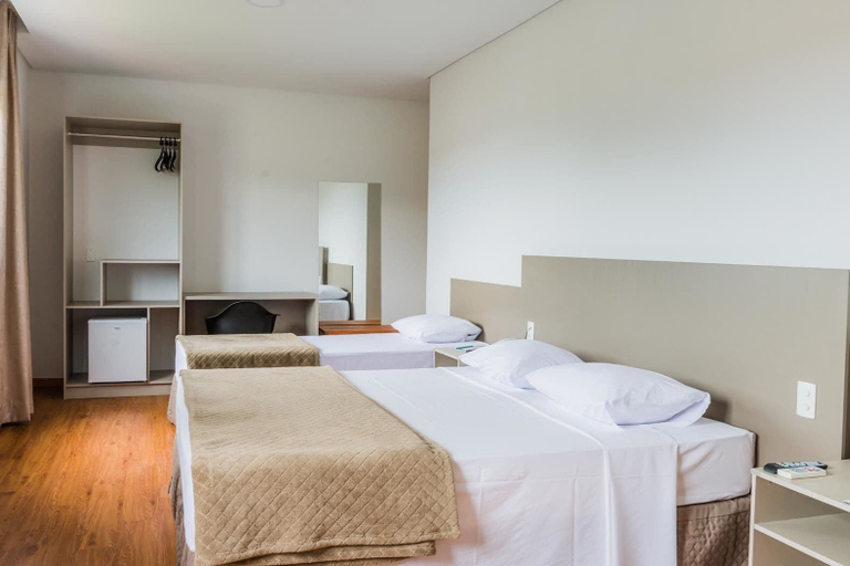 Bedroom 3, Tri Hotel Sao Joao Batista, São João Batista