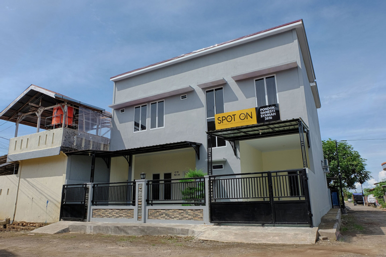 SPOT ON 2616 Pondok Danesti Syariah, Makassar