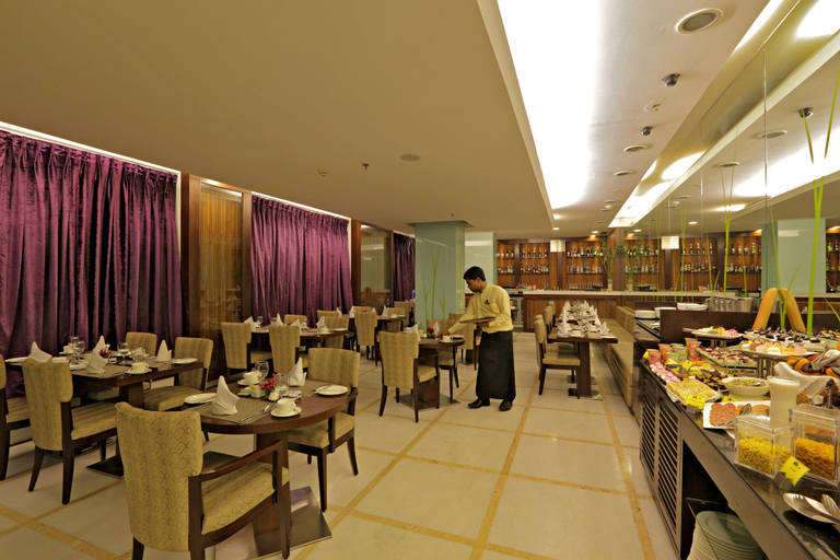 Food & Drinks 5, Zone Connect by The Park Saket New Delhi, Delhi