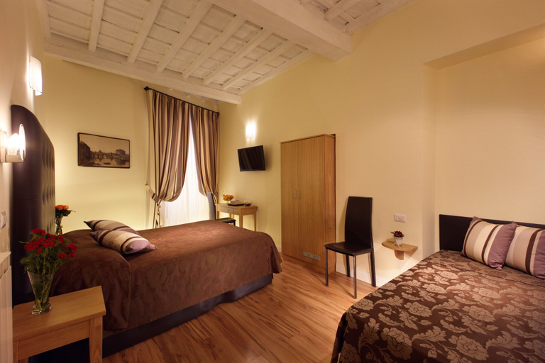 Bedroom 3, Condotti Inn, Rome