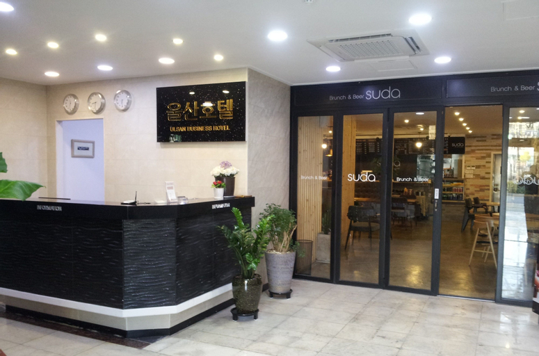 Ulsan Hotel, Jung