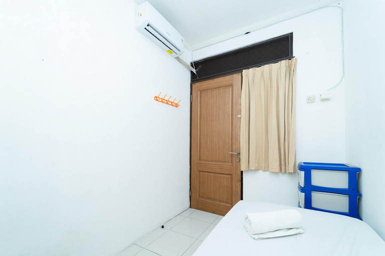 KoolKost Syariah near STIE Trianandra (Minimum 6 Nights), Jakarta Utara