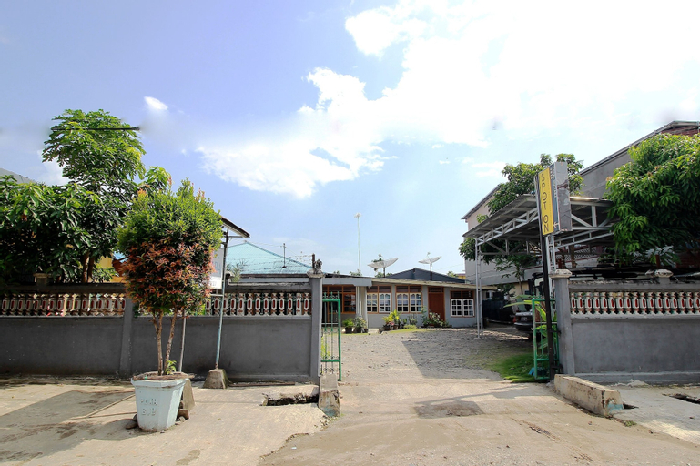 SPOT ON 2825 Hotel Mutiara, North Bengkulu
