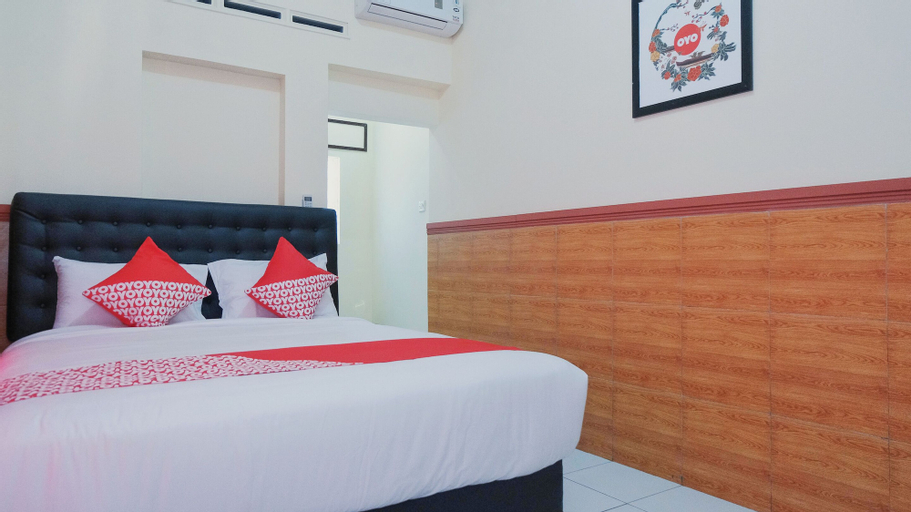 OYO 1190 Griya Soeratin Residence Syariah, Pacitan