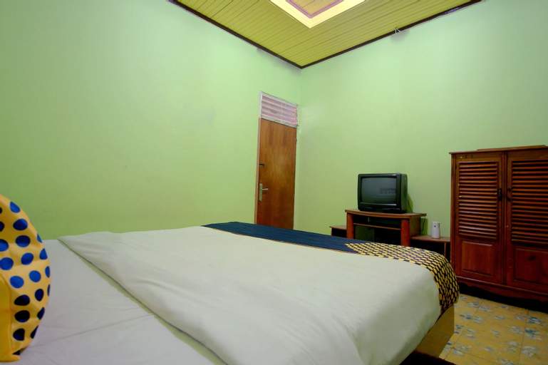 SPOT ON 2825 Hotel Mutiara, North Bengkulu