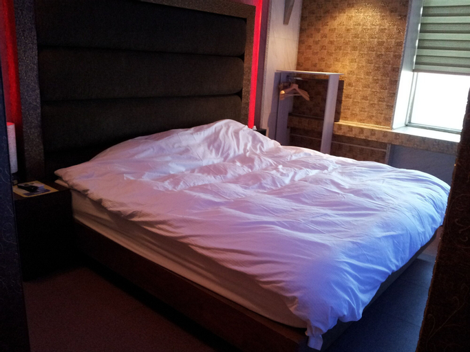 Ulsan Hotel, Jung