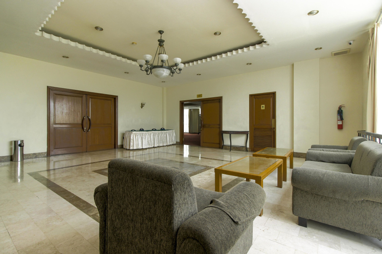 RedDoorz Plus near GBK Senayan, West Jakarta