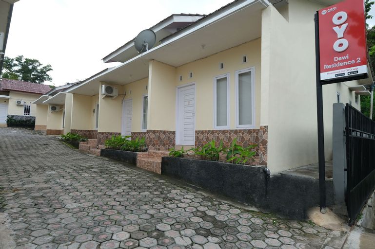 OYO 2551 Mango Residence, Central Bangka