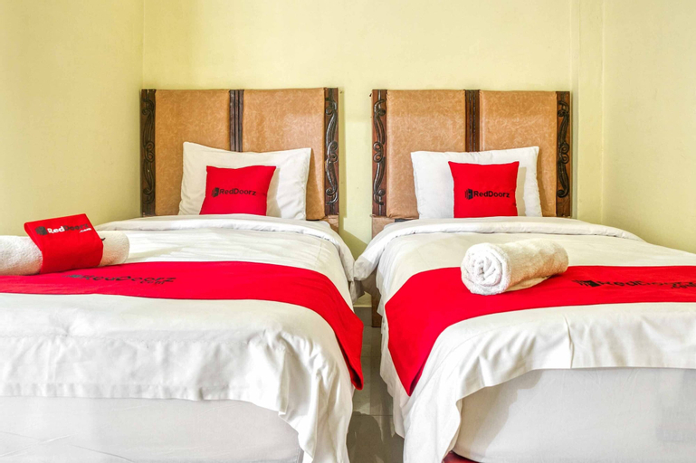 RedDoorz @ Jalan Kapten Muslim Medan, Medan