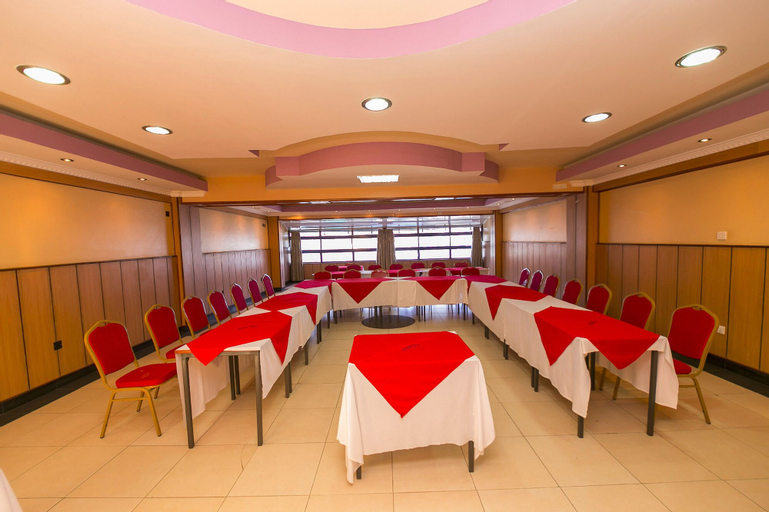Asis Hotel, Kapseret