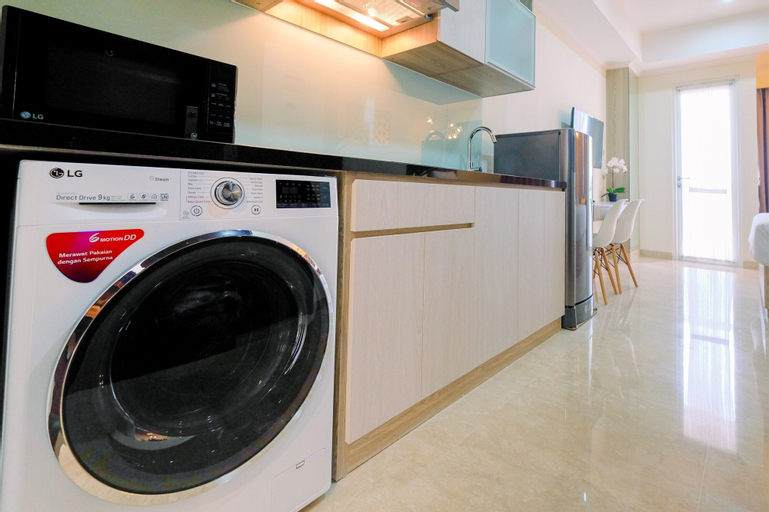 Simply Modern Studio Menteng Park Apartment By Travelio, Central Jakarta